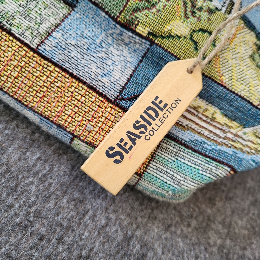 Lighthouse Tapestry Shoulder Bag. Paul Brent - Picture 3 of 5